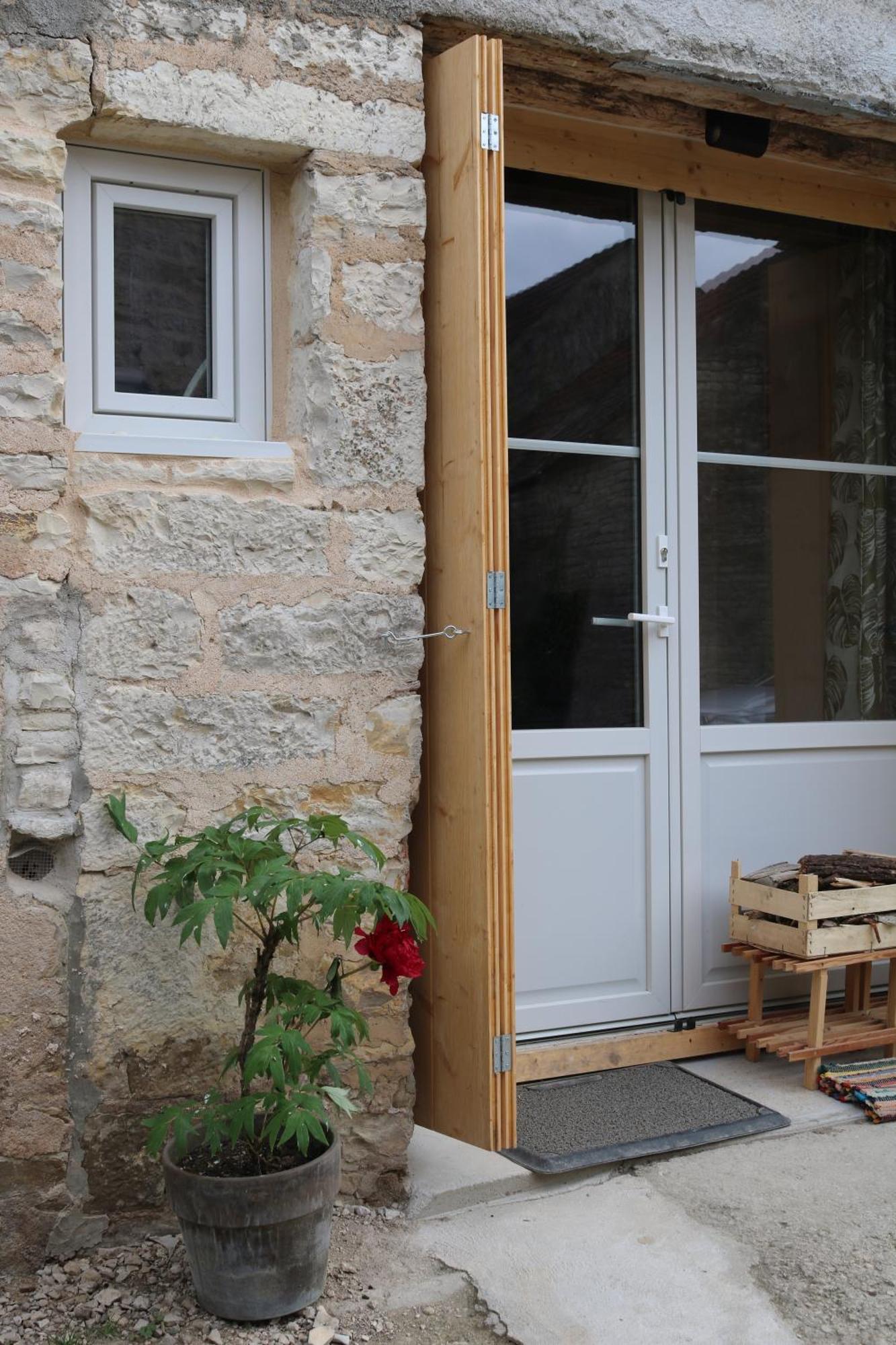 Repos 2 Etoiles Au Calme Pour Deux Lucy-sur-Cure Exterior photo